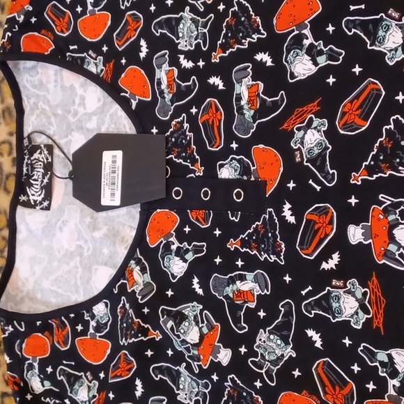 NWT KILLSTAR 2X SLEEPDRESS LONG-SLEEVED SUPER SOFT AND STRETCHY BLACK WITH ORANG - Picture 4 of 8